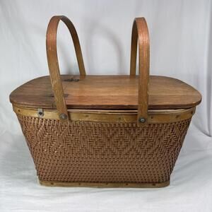 Vtg Large Picnic Basket Woven Wood Flip Top 2 Handled Red-Man USA Retro Classic